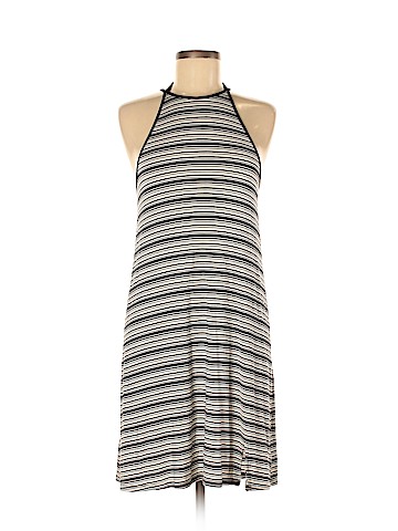 American Eagle Outfitters Casual Dress (view 1)
