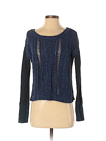 American Eagle Outfitters Pullover Sweater (view 1)