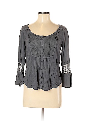 American Eagle Outfitters 3/4 Sleeve Blouse (view 1)
