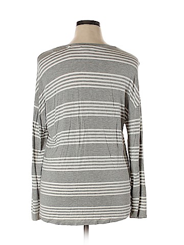 Banana Republic Factory Store Long Sleeve T-Shirt (view 2)