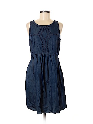 Old Navy Casual Dress (view 1)