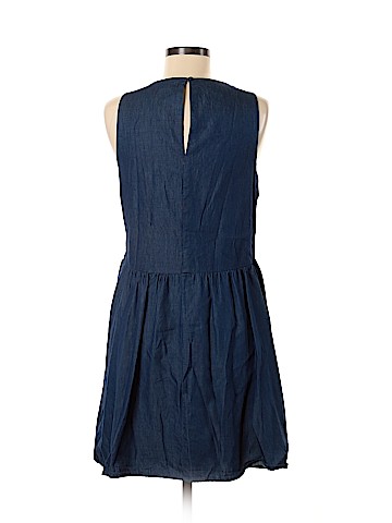 Old Navy Casual Dress (view 2)