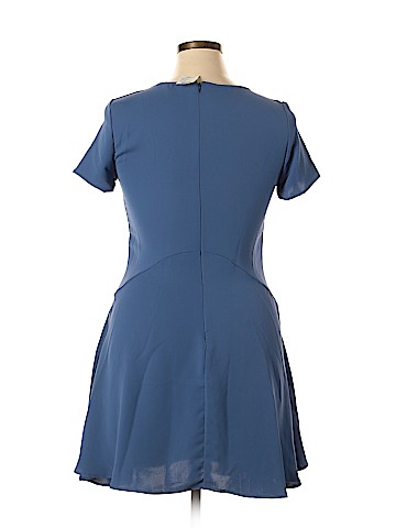 Everly Casual Dress (view 2)