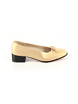 Salvatore Ferragamo Size 7 1/2