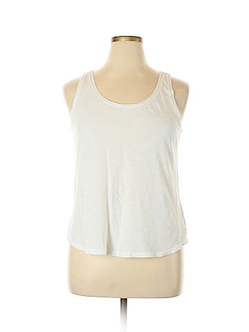 Old Navy Sleeveless T-Shirt (view 1)