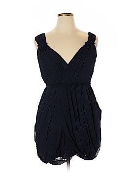 Lavender Label by Vera Wang Size Lg