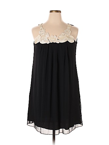 En Focus Casual Dress (view 1)