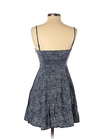 Old Navy Casual Dress (view 2)