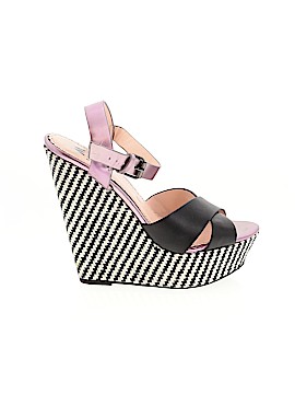 Madison by Shoedazzle Size 6 1/2