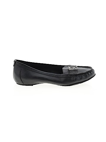 Calvin Klein Flats (view 1)