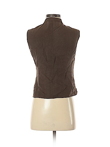 Carlisle Sleeveless Button-Down Shirt (view 2)