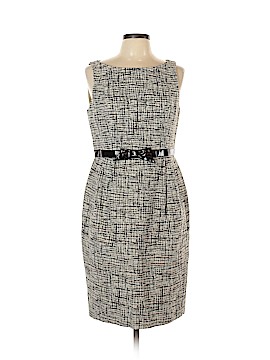 Carmen Marc Valvo Size 10