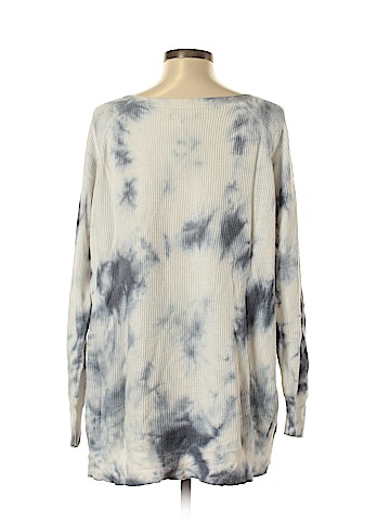 American Eagle Outfitters Pullover Sweater (view 2)