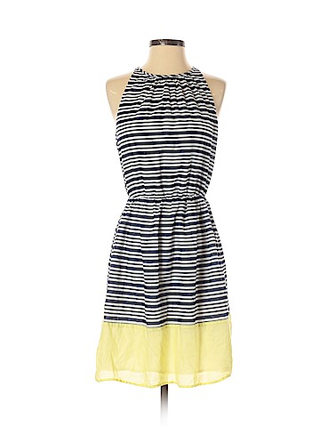 Old Navy Casual Dress (view 1)