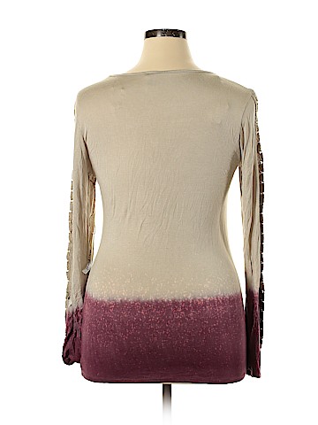 Gimmicks by BKE 3/4 Sleeve Top (view 2)