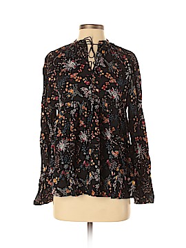 Outfitters Nation Size Sm