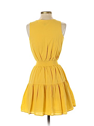 Universal Thread Casual Dress (view 2)