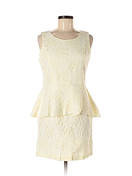 Romeo & Juliet Couture Size Med