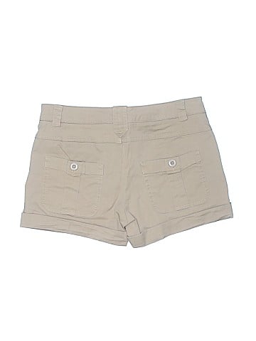 Vince. Khaki Shorts (view 2)
