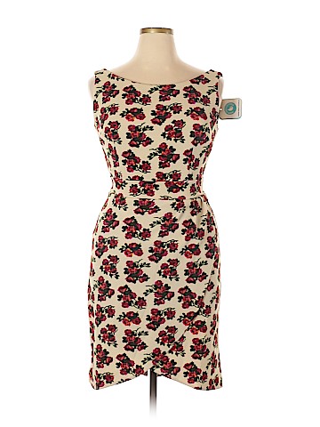 Queen of Heartz Casual Dress (view 1)