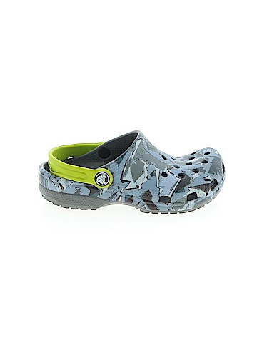 Crocs Flip Flops (view 1)