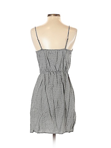 Old Navy Casual Dress (view 2)