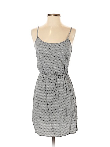 Old Navy Casual Dress (view 1)