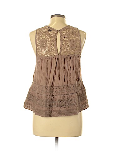 American Eagle Outfitters Sleeveless Top (view 2)