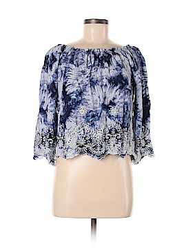 Romeo & Juliet Couture Size XS
