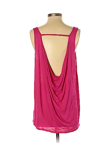 American Eagle Outfitters Sleeveless Top (view 2)