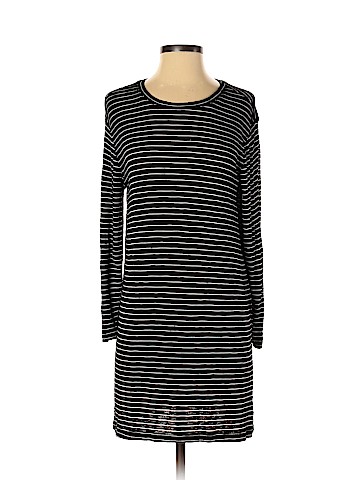 Old Navy Pullover Sweater (view 1)