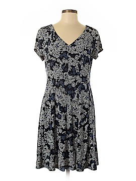 Connected Apparel Size 8 Petite