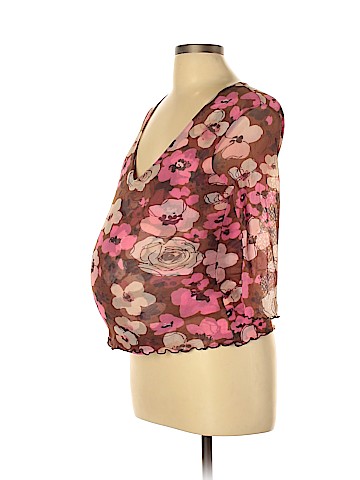 Sweet Pea Maternity 3/4 Sleeve Top (view 1)