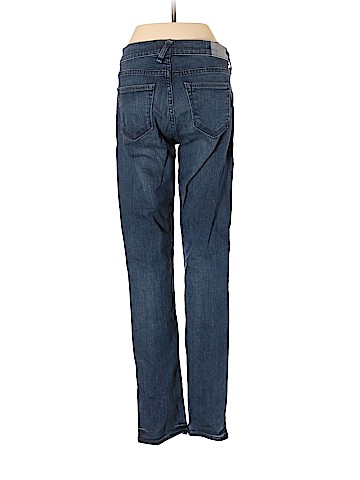 Elizabeth and James Jeans (view 2)