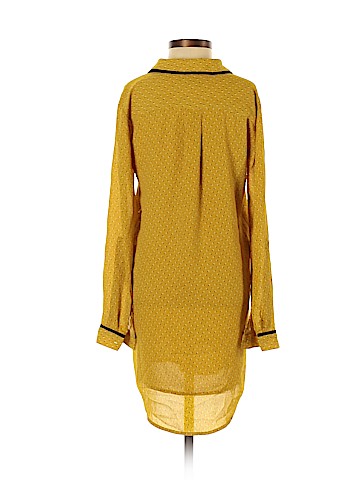 Ann Taylor LOFT 3/4 Sleeve Blouse (view 2)