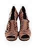 Banana Republic Tan Heels Size 10 - photo 2