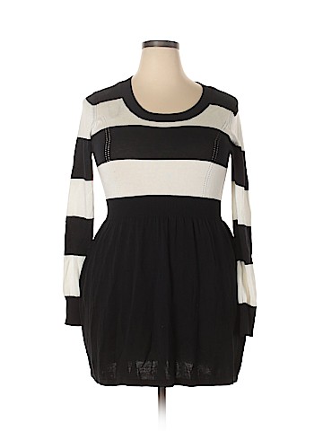 Liv Casual Dress (view 1)