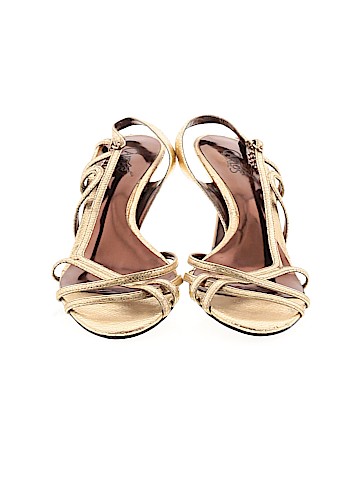 Carlos Heels (view 2)