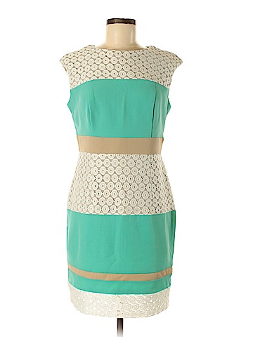 Sandra Darren Casual Dress (view 1)