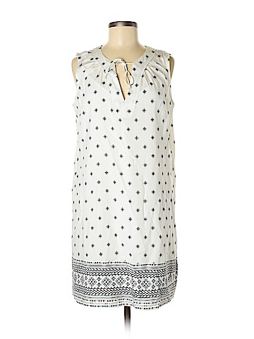 Old Navy Casual Dress (view 1)