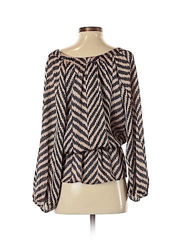 Romeo & Juliet Couture Long Sleeve Blouse (view 2)