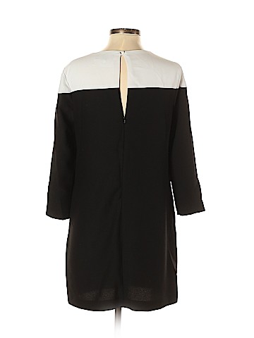 Banana Republic Casual Dress (view 2)