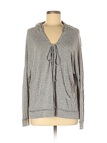 Lulu's Pullover Hoodie (view 1)