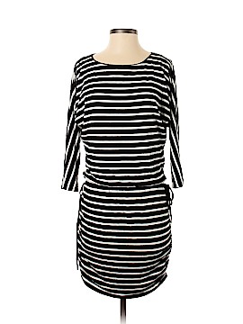 White House Black Market Size XS