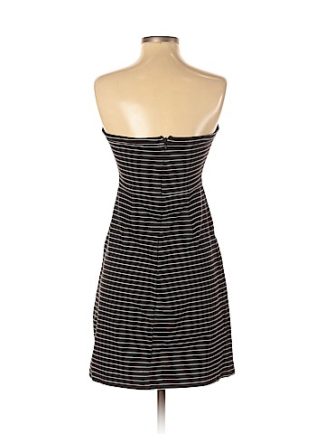 Old Navy Casual Dress (view 2)