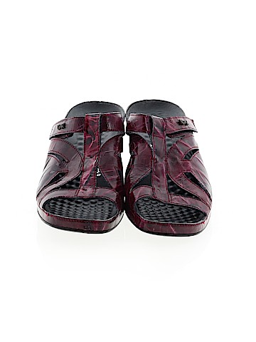 Vital Mule/Clog (view 2)