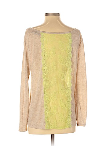 American Eagle Outfitters Long Sleeve Top (view 2)