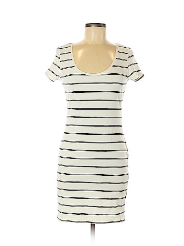 H&M Casual Dress (view 1)