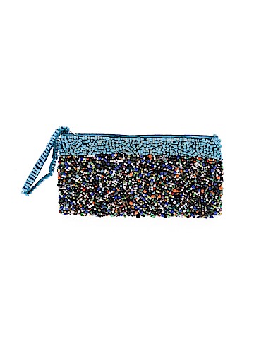 Unbranded Wristlet (view 1)
