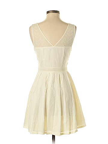 American Eagle Outfitters Casual Dress (view 2)